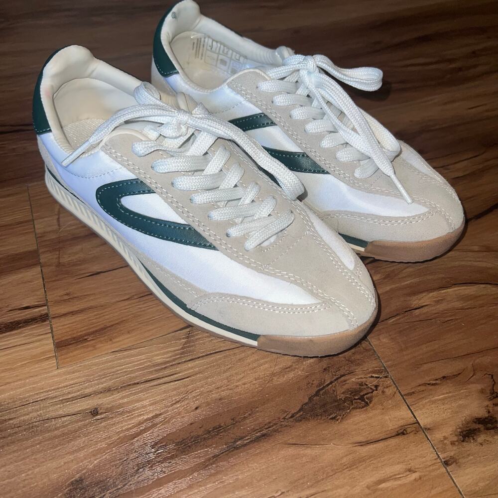 Cream Green Tretorn Suede Rawlins Retro Sneaker Clean Girl Tennis Shoe Size 6M - Picture 5 of 15